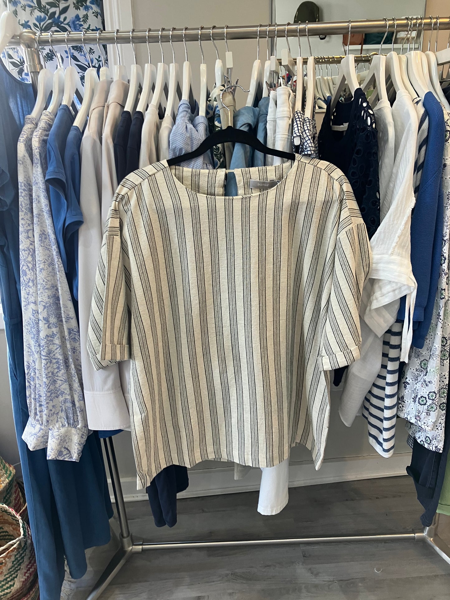 Fransa Cotta top in arctic wolf stripe