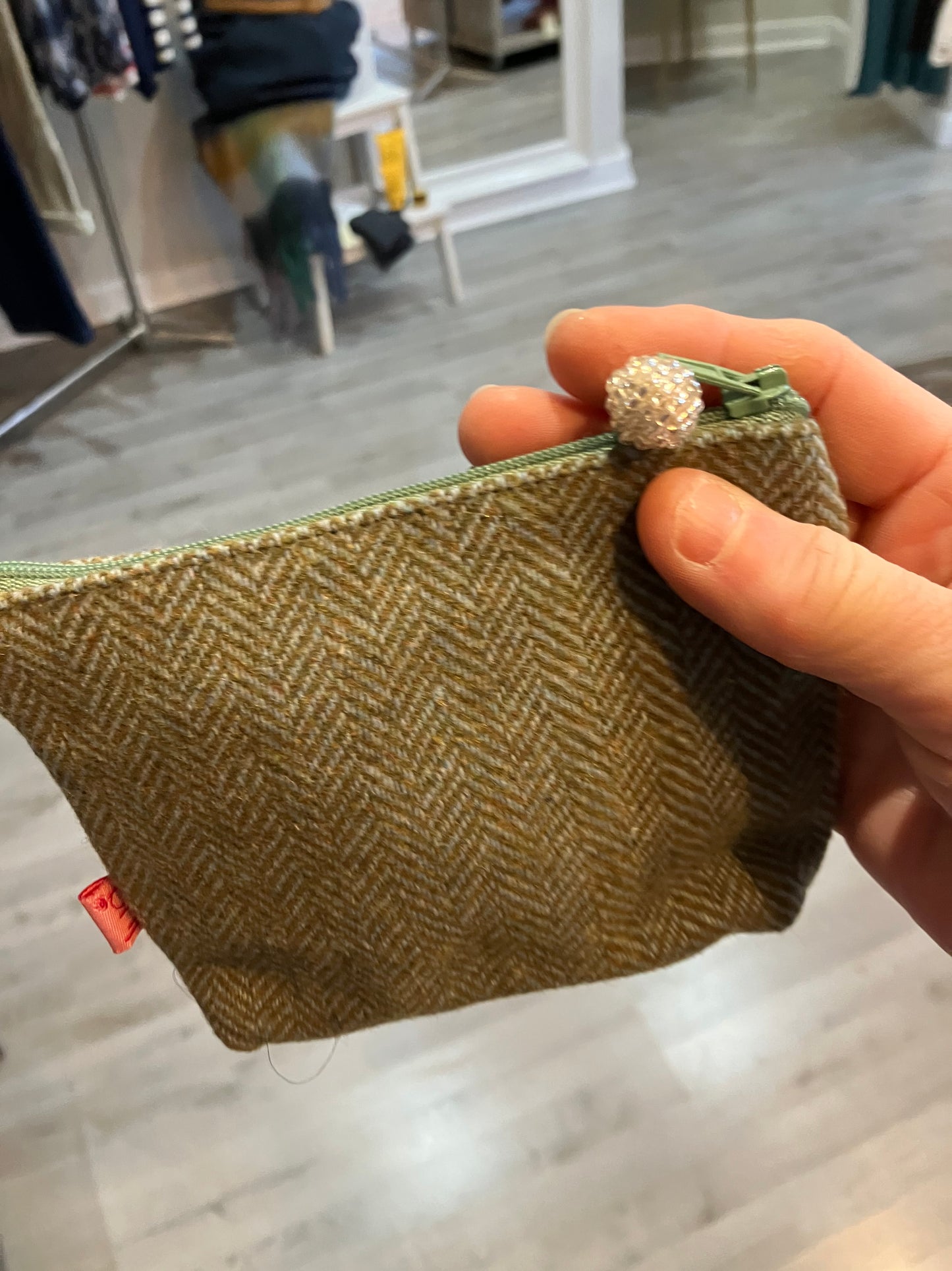 Lua 2 zip purse with herringbone pattern