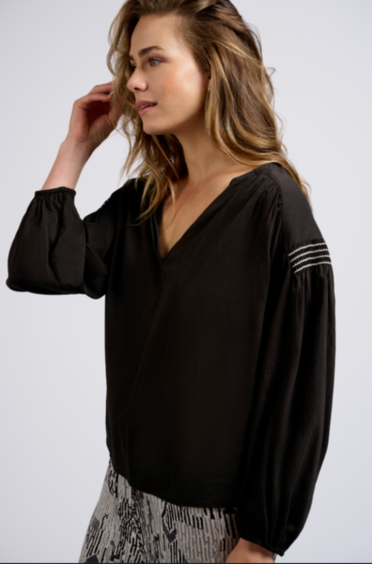 Yaya long sleeved top with v neck and smock details in licorice black