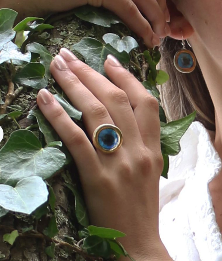 Recycled glass large round adjustable ring in blue reef