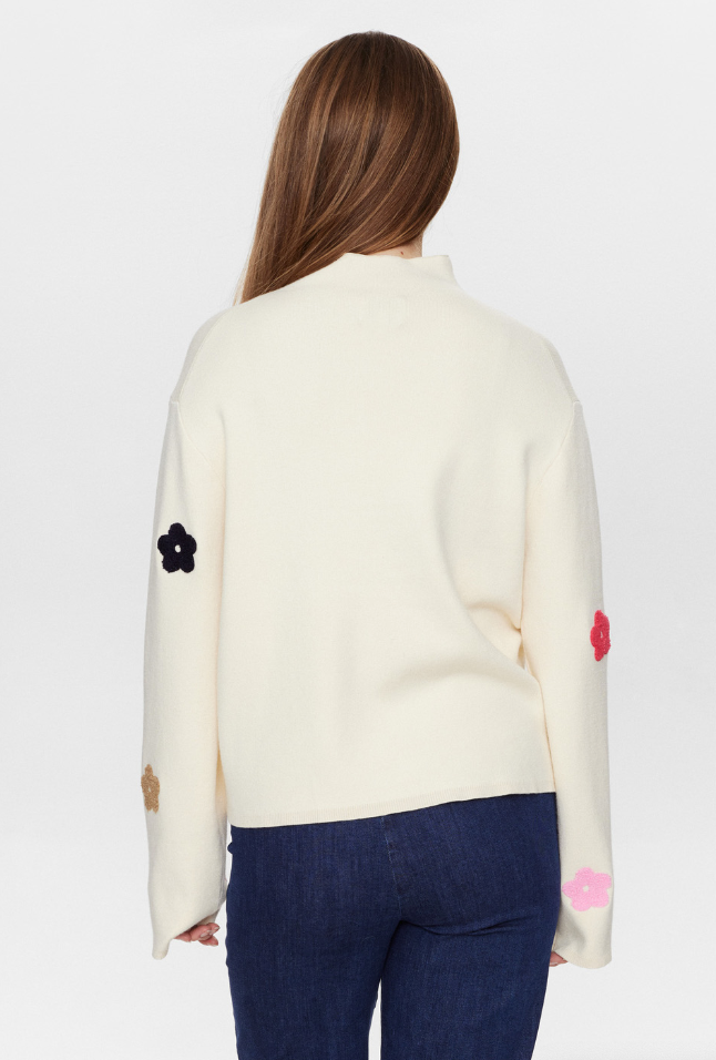 Numph Nuflow sweater with flower detail in pristine