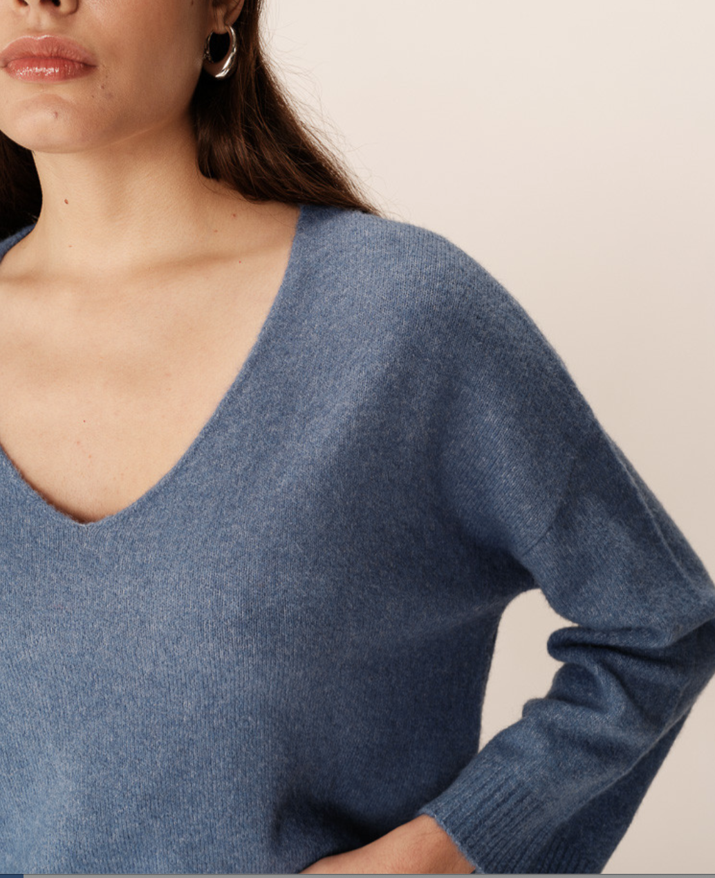 Grace & Mila Paltrow sweater in blue