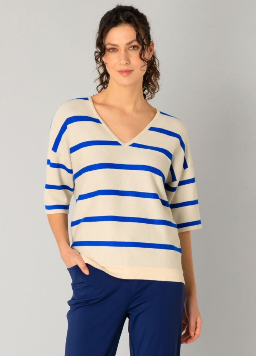 Yest Raine beige and cobalt stripe v neck sweater