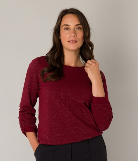 Yest Olvin essential top in dark red - last one!