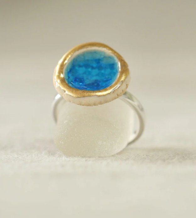 Round adjustable turquoise blue ring