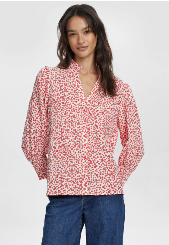 Numph Nuiva blouse in geranium red