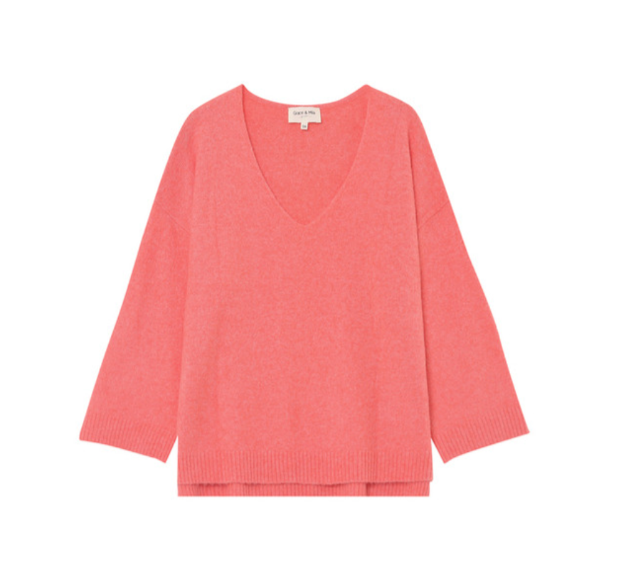 Grace & Mila Paltrow v neck sweater in coral