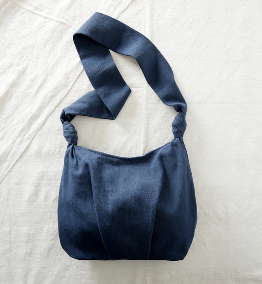 Aura Que Jogi fabric bag in navy - vegan friendly